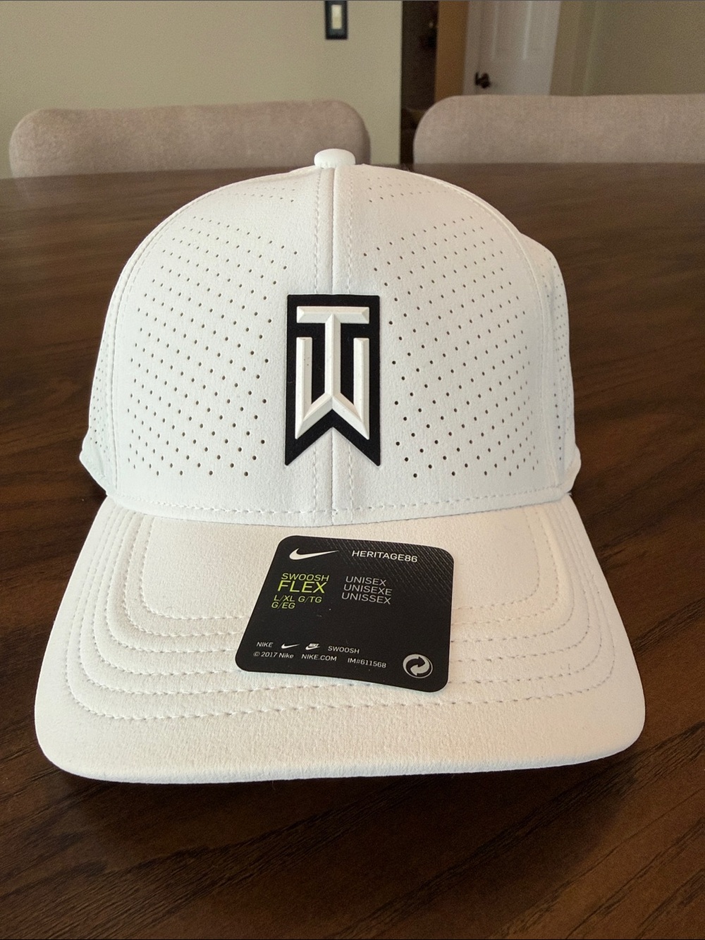 Nike Tiger Woods hat